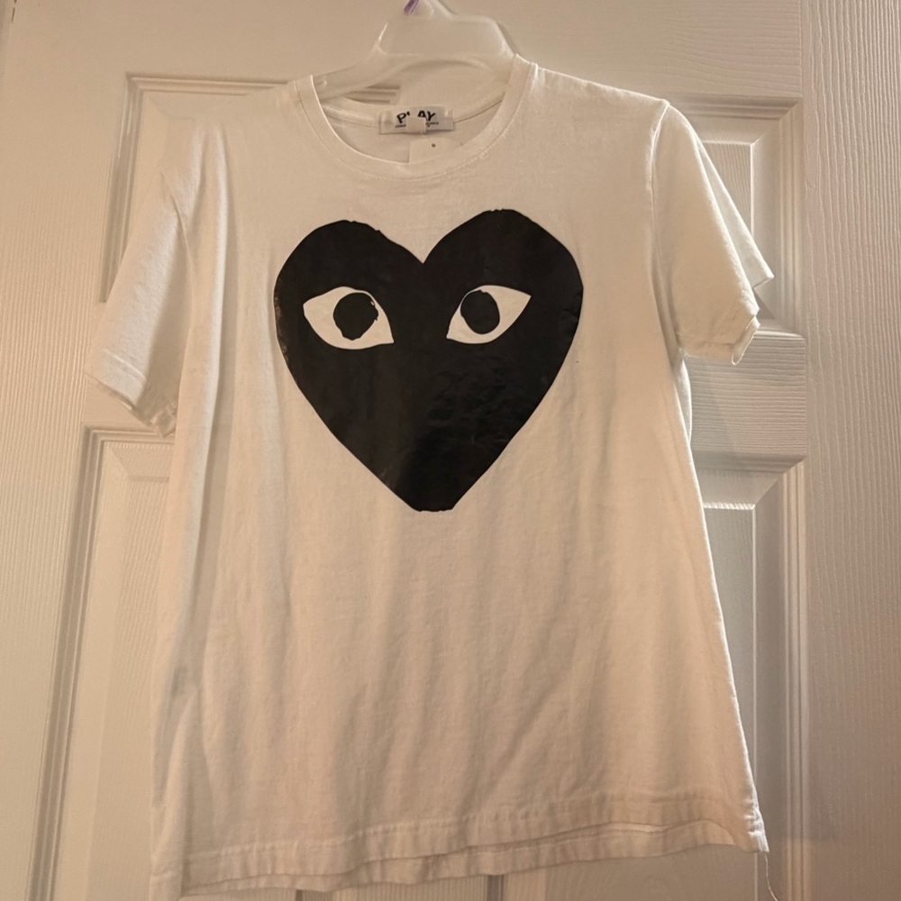 PLAY Comme des Garçons White T-Shirt - Large